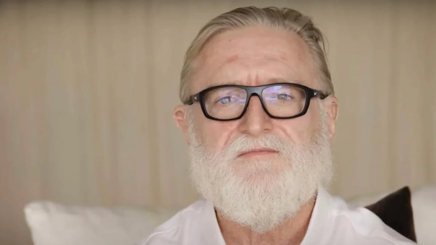 Гейб Ньюэлл поприветствовал зрителей TI14 и рассказал о своей игре в Dota 2